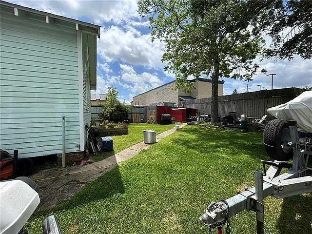 116 Colby St — Photo 21