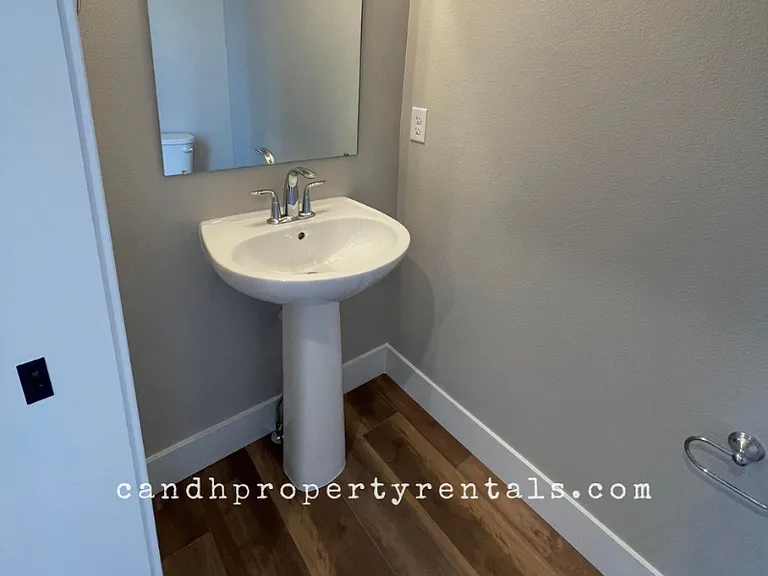 6075 Northstead Ave #1 — Photo 9