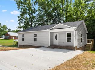 170 Payne Rd, Thomasville, NC 27360