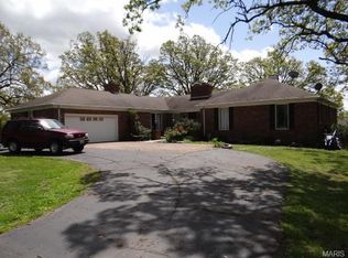 146 Raef Rd, Lebanon, MO 65536