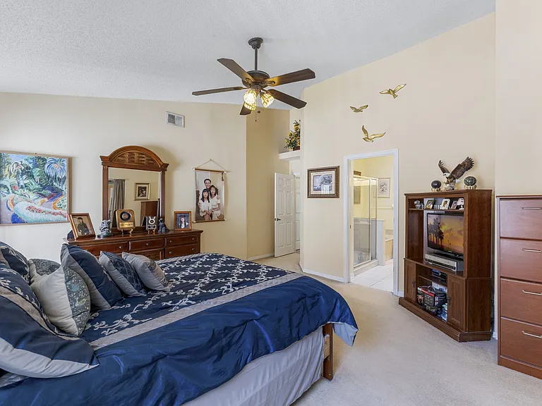 12364 Arlington Park Ln — Photo 22