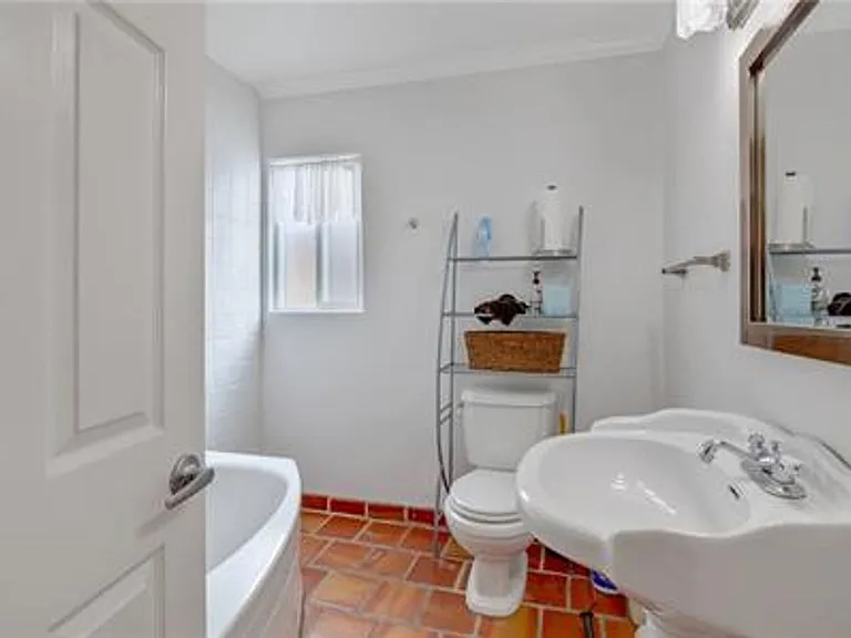 157 Avenida Serra — Photo 13