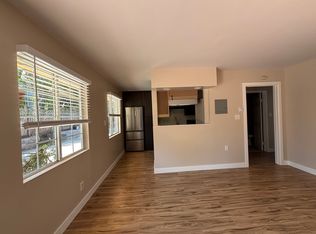 1735 6th St APT D, Berkeley, CA 94710