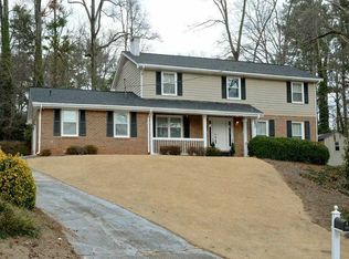 881 Bayliss Dr, Marietta, GA 30068