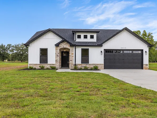 2812 Smith McGee Rd, Iva, SC 29655