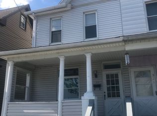 319 W White St, Summit Hill, PA 18250