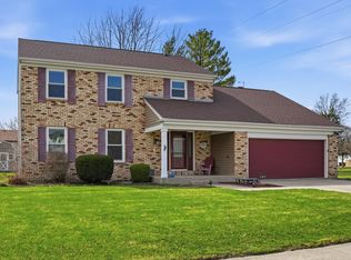 6710 Blue Mist Rd, Fort Wayne, IN 46819