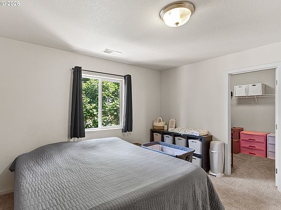 4th image of 1540 NE 87th Way