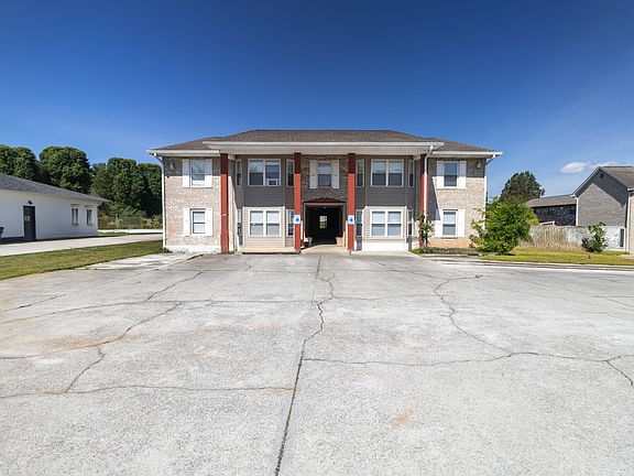 3rd image of 513-527 Evelyn Ave