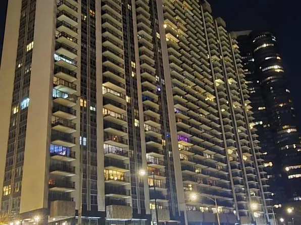 400 E Randolph St, Chicago, IL