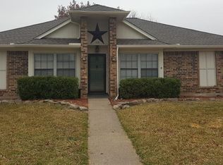 109 Bellwood Dr, Garland, TX 75040