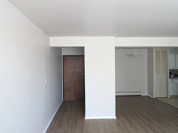 5306 N Cumberland Ave, Chicago, IL