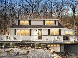 388 Cedar Hill Rd, Fishkill, NY 12524