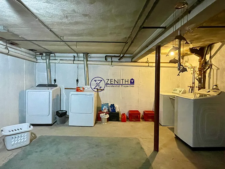 94 Walnut St #1 — Photo 29