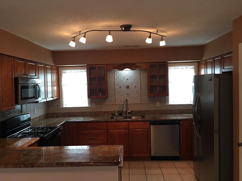 1st image of 3110 Kleinmann Ave