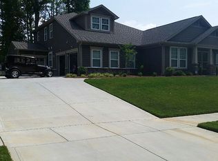 14121 Old Vermillion Dr, Huntersville, NC 28078