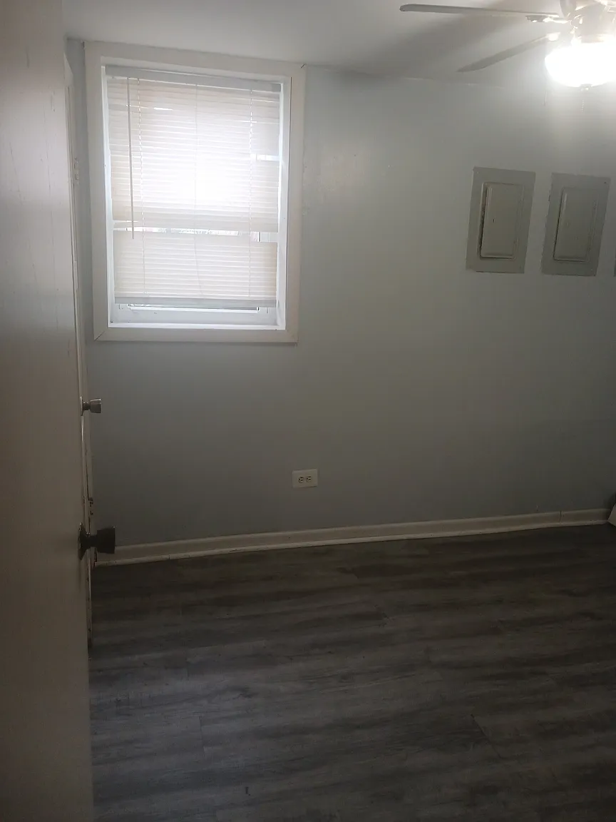 508 State St APT 1R photo 1