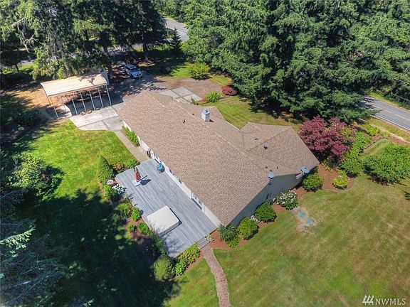4th image of 5913 78th Ave NE