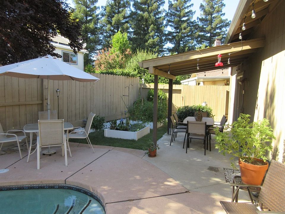 1st image of 2808 Black Coral Way
