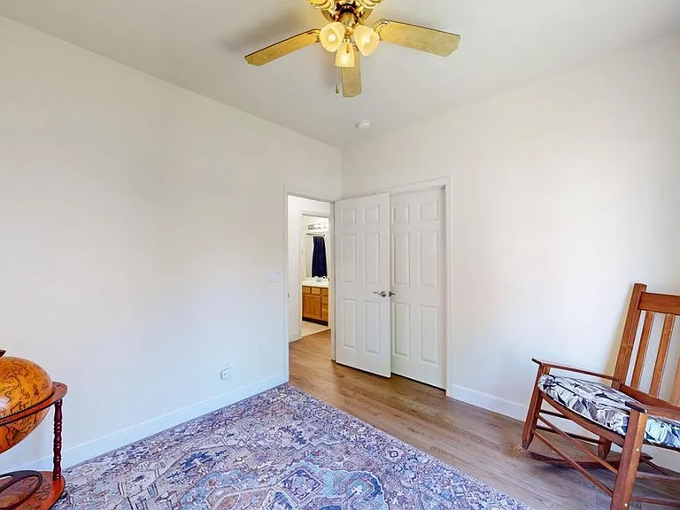 605 Saint Andrews Dr — Photo 10