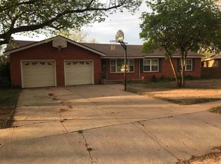 804 N 17th St, Lamesa, TX 79331
