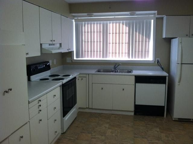 1st image of 1302 Marbee Dr APT 6
