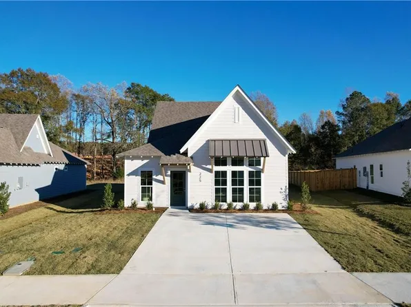225 Summer St, Opelika, AL 36801