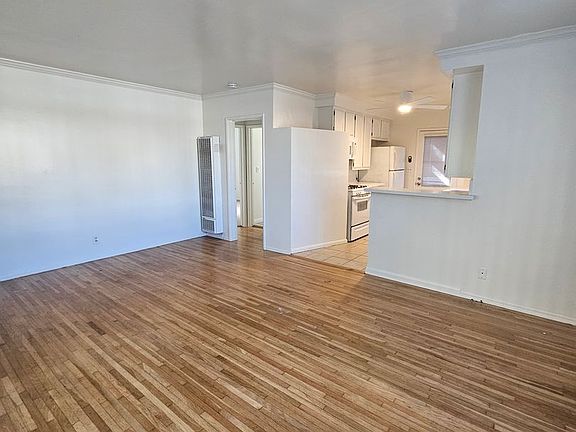 4th image of 108 Vista Del Mar APT A