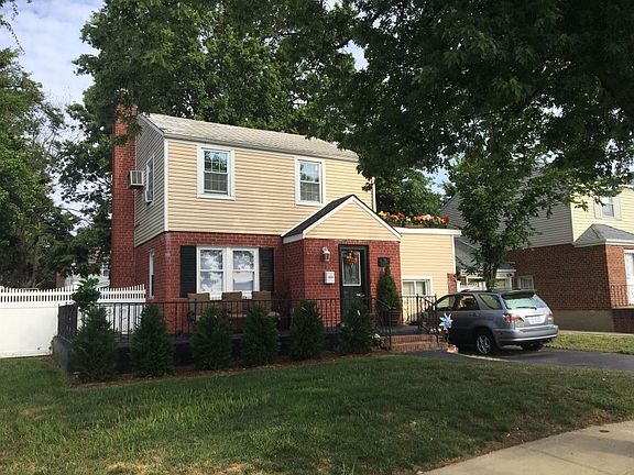 2nd image of 12 Miriam Pkwy