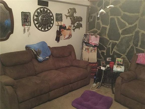 3rd image of 6958 Rosemont Dr APT B