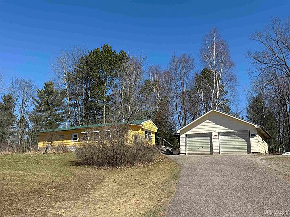 2nd image of 649 Bortolini Rd