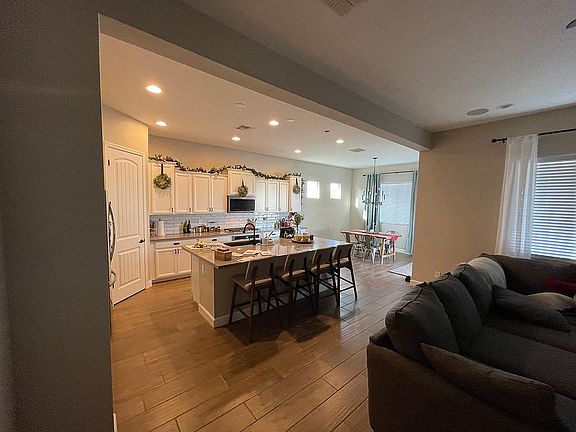4th image of 10822 San Juan #Phoenix