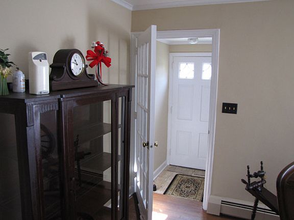 Entrance Foyer