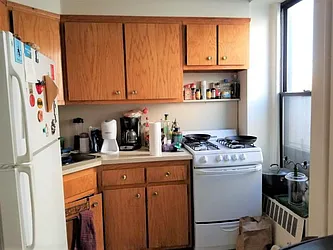 Rented by Brooklyn Heights Real Estate Inc