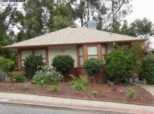 5957 Majestic Ave, Oakland, CA 94605