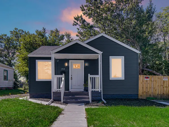 1920 Roosevelt Pl, Gary, IN 46404