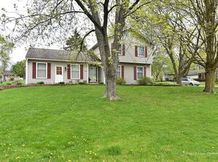 1139 Brentwood Ct, Geneva, IL 60134