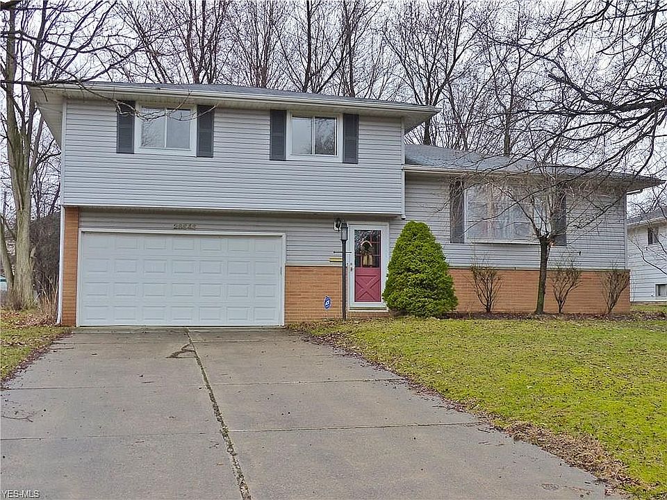 1st image of 26646 Whiteway Dr