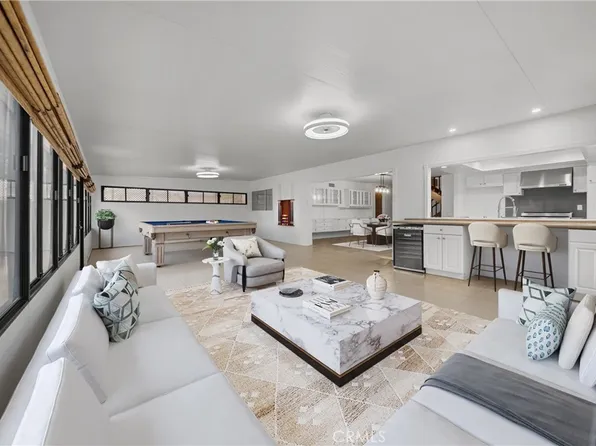 1324 S Amberwick Ln, Anaheim, CA 92804