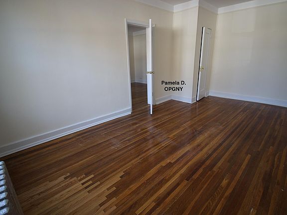 5th image of 590 E 3rd St APT 1C