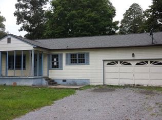 2937 Glass Mill Rd, Chickamauga, GA 30707