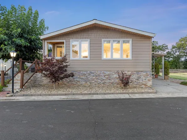 45 Colonial Park Drive, Santa Rosa, CA 95403