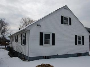 9 Lydon Ct, Woburn, MA 01801