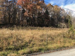 Worthington Dr, Kingsport, TN 37663