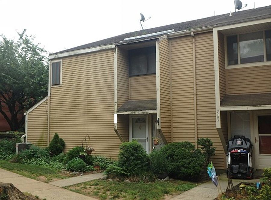 2nd image of 7197C Cimarron Ct