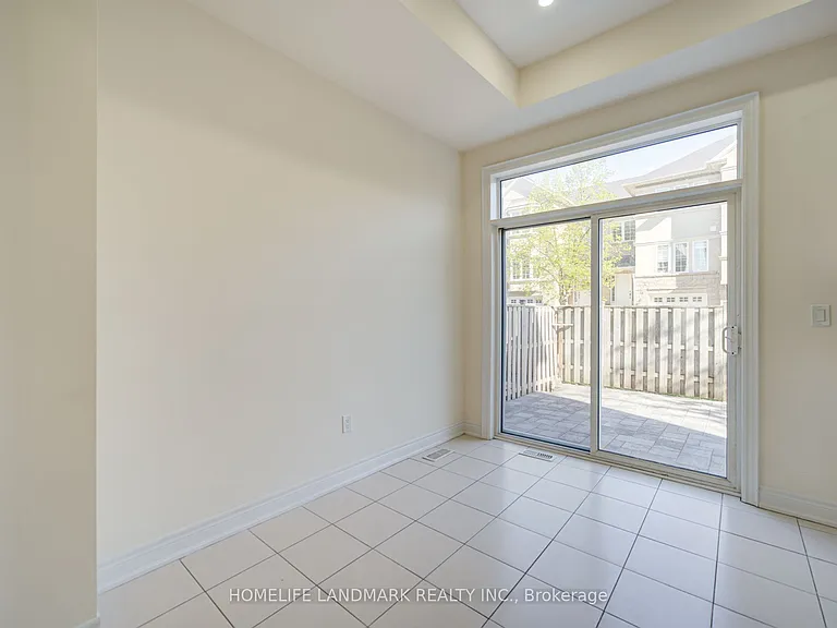 36 Latchford Ln — Photo 9