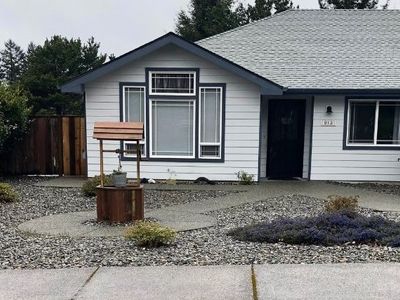 913 3rd St, Brookings, OR, 97415
