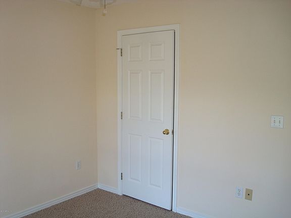 3rd image of 7501 Cliff Cottage Dr