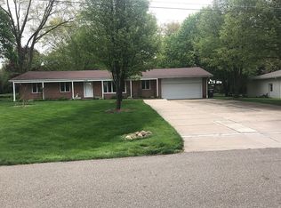 4755 Cherimoya Ave, Akron, OH 44319