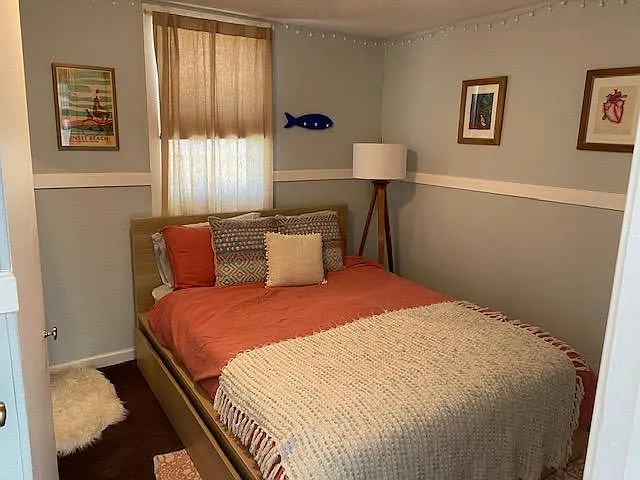 804 Spruce St — Photo 4